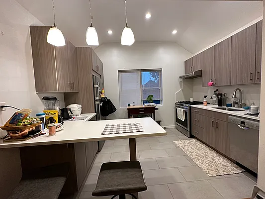 Rented by PRISTINE PROPERTY SOLUTIONS LLC | media 2