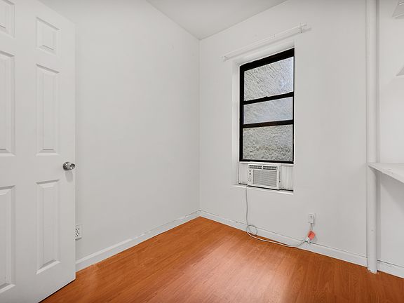 5th image of 124 Mott St #16A