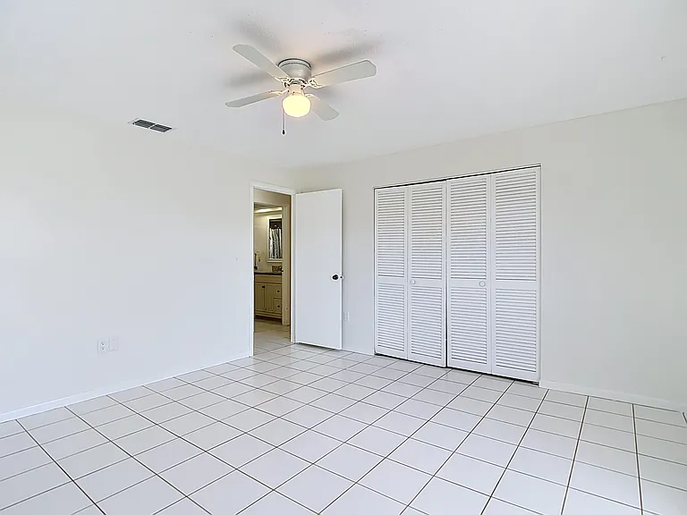 3255 Amherst Ave — Photo 29