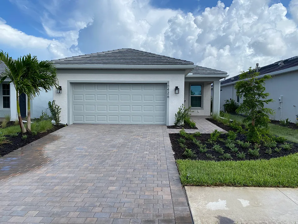 10426 Abaco Falls Dr