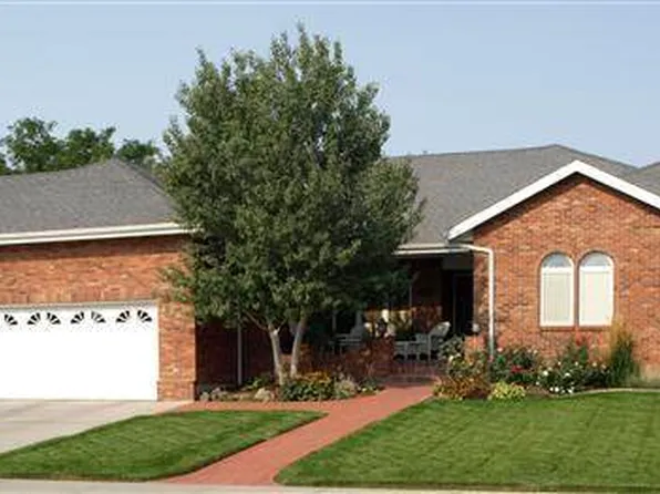 1816 Miracle Dr, Casper, WY 82609