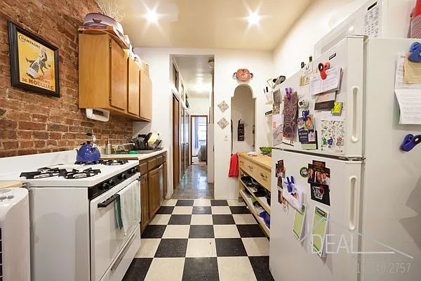 Rented by Ideal Properties Group | media 2