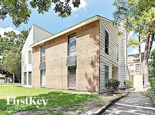 4451 W Cypress Villas Dr, Spring, TX 77379