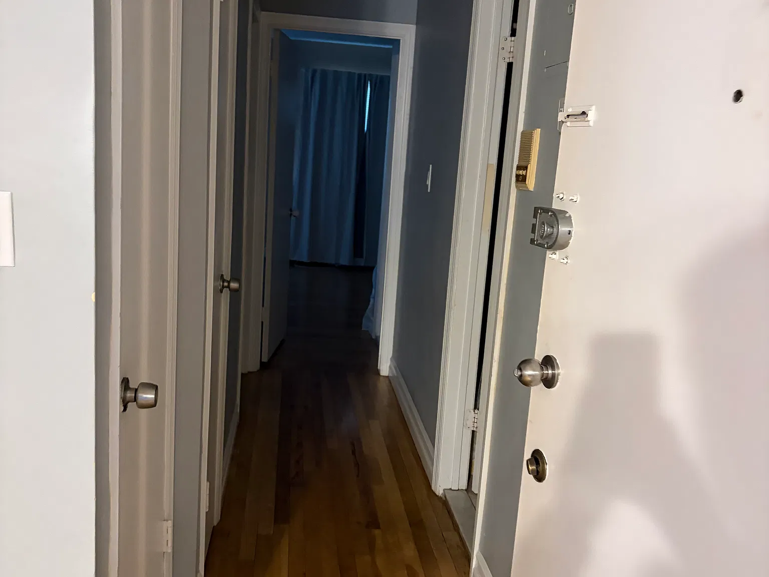 2 bed, $2,500 — Photo 4