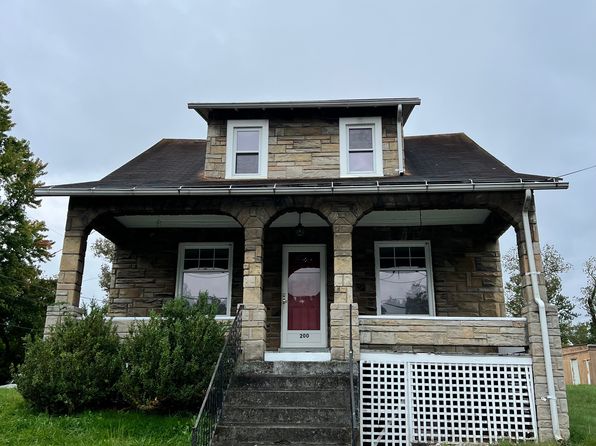 200 Maple Ave