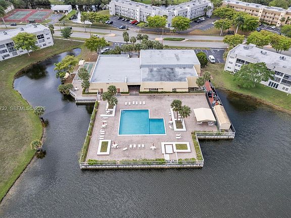 2nd image of 8280 Sunrise Lakes Blvd APT 301