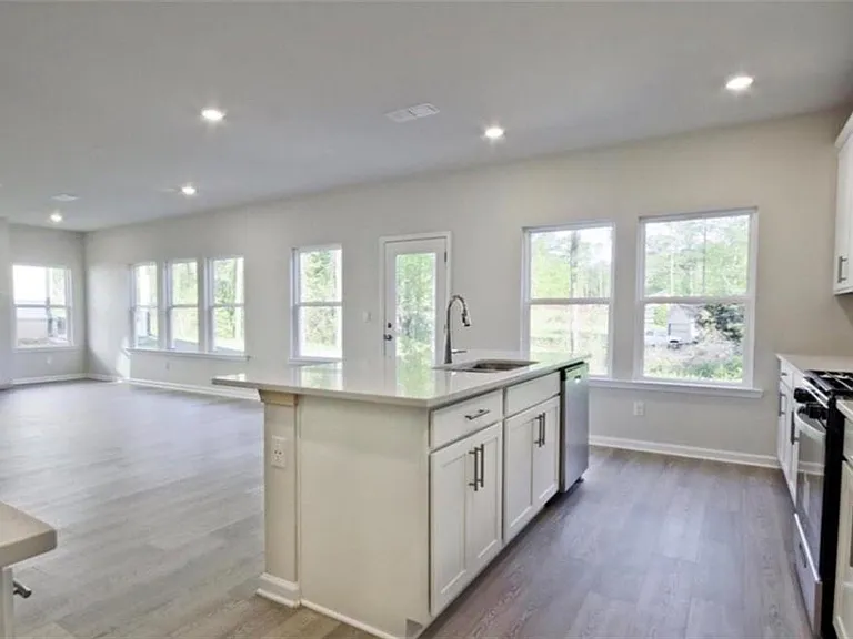 1208 High Falls Ln — Photo 4