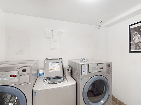 5th image of 195 E 4th St APT 11A
