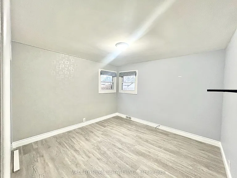3843 Hillcrest Blvd #MAIN — Photo 7