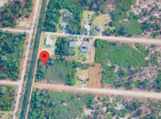 Xx, Lehigh Acres, FL 33972