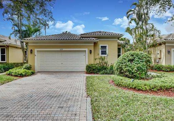 Home For Sale In Broken Sound Country Club