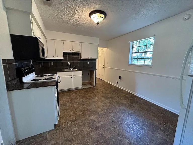 5178 Fairview Highland Dr — Photo 6