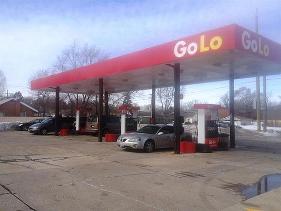 2nd image of 15100 Cicero Ave