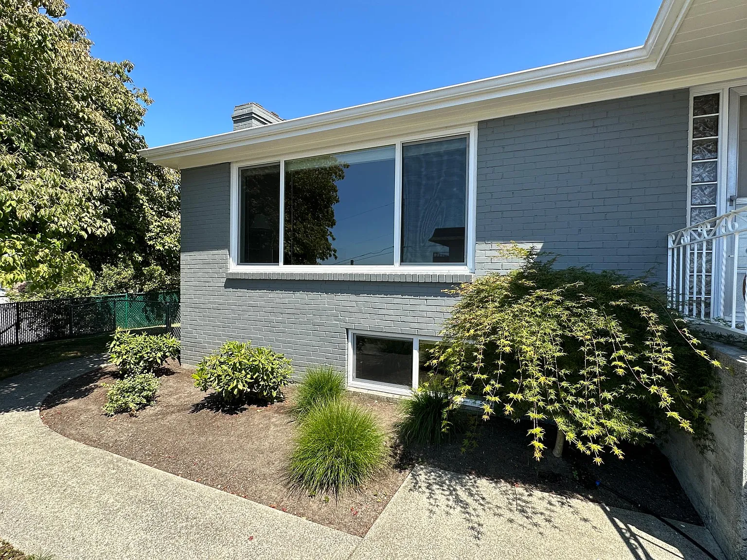 3 bed, 3054 sqft, $4,900 — Photo 2