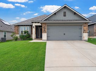 10205 Omni Dr, Waco, TX 76708