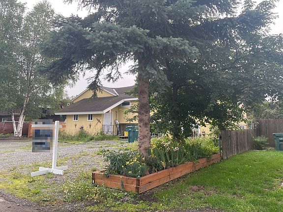 2nd image of 1804 McKinley Ave