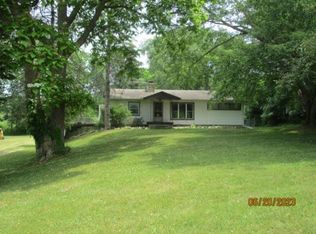 11525 S 48th St, Fulton, MI 49052