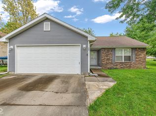 33 Cottonwood Ct, Greencastle, IN 46135