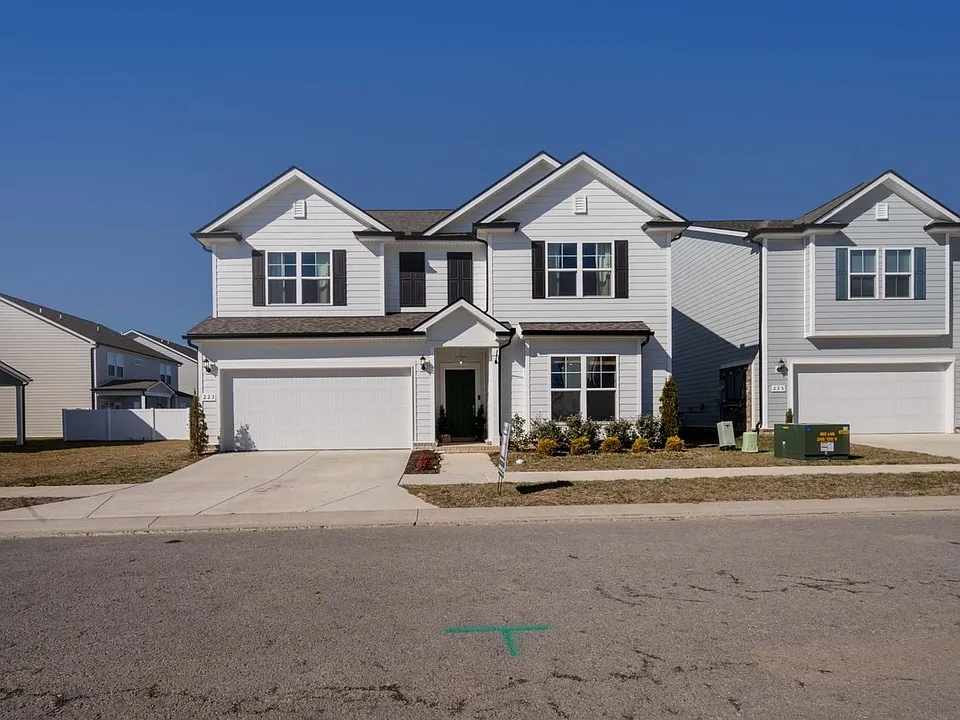 223 Land Breeze Dr