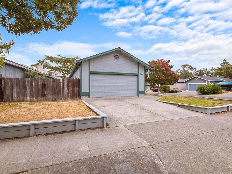 1st image of 980 Stanislaus Way