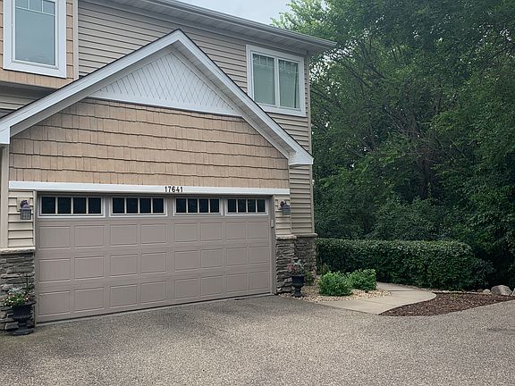 17641 Wiedman Way end unit