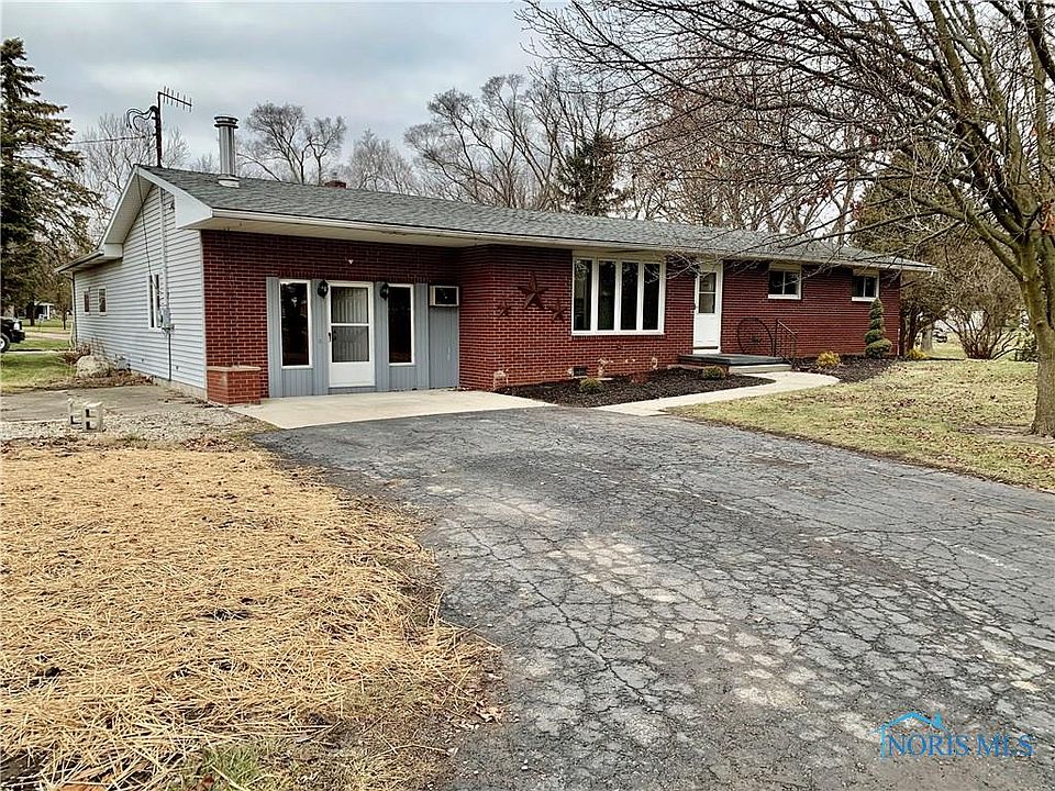 1st image of 100 Greenfield Dr