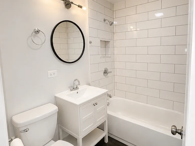 1905 N Kenneth Ave #1 — Photo 4