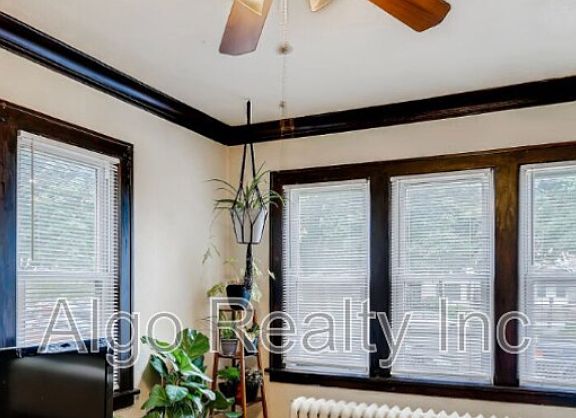 5th image of 3548 Portland Ave APT 4