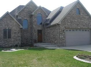 720 Pintail Ln, Hobart, IN 46342