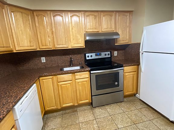 2nd image of A24 Avon Dr