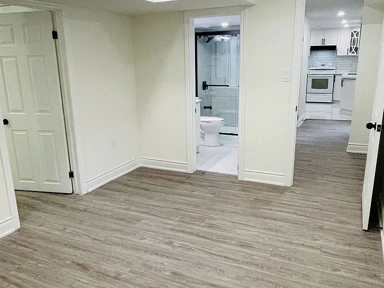 98 Nuffield St #BASEMENT — Photo 11