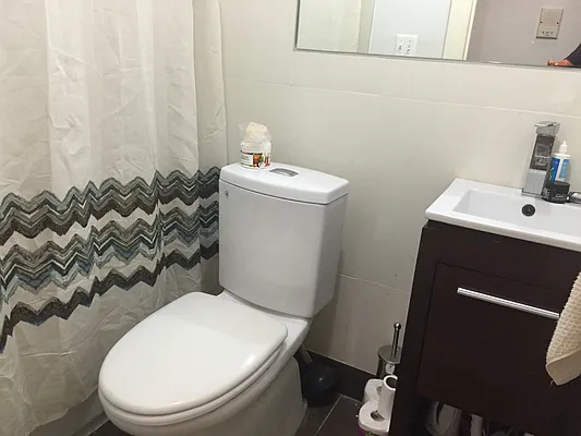 Rented by Premier Metro Realty Corp | media 68