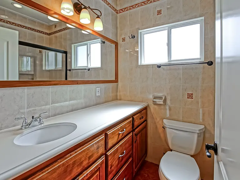 15624 Sombra Ave — Photo 30