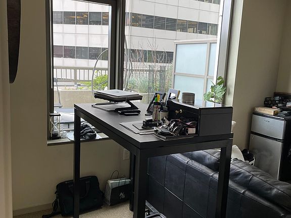 3rd image of 503-2121 6th Ave #503