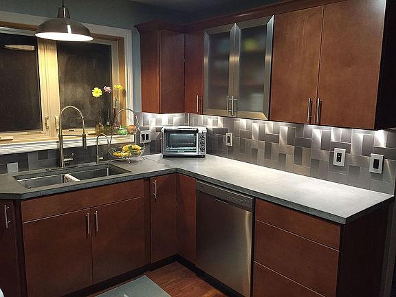 2nd image of 5250 Waltella Pl