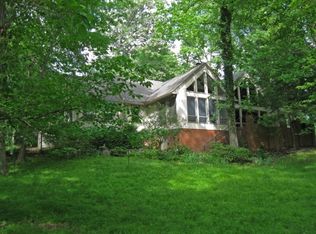 3232 Tanglewood Dr, Henderson, KY 42420