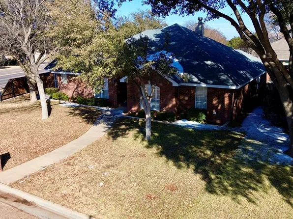 6 Heritage Ct, Sweetwater, TX 79556