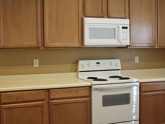 4th image of 17278 N 184th Dr