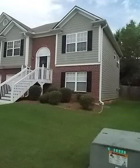 1408 Cumberland Creek Ln SW — Photo 1