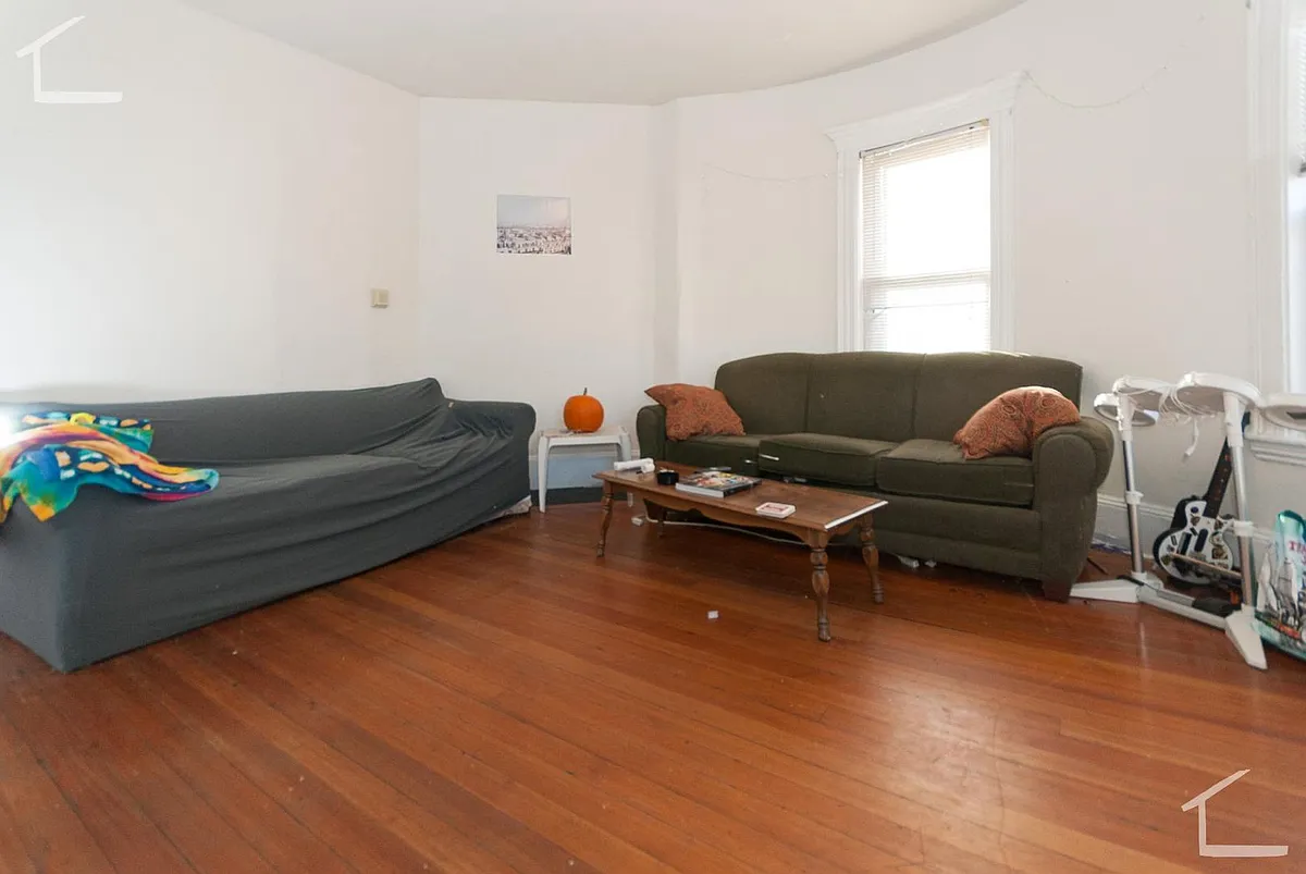 Building Photo - 44 Brainerd Rd #2B