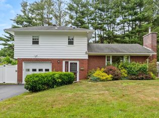 79 Asci Dr, Pittsfield, MA 01201