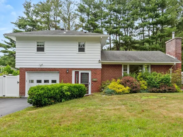 79 Asci Dr, Pittsfield, MA 01201