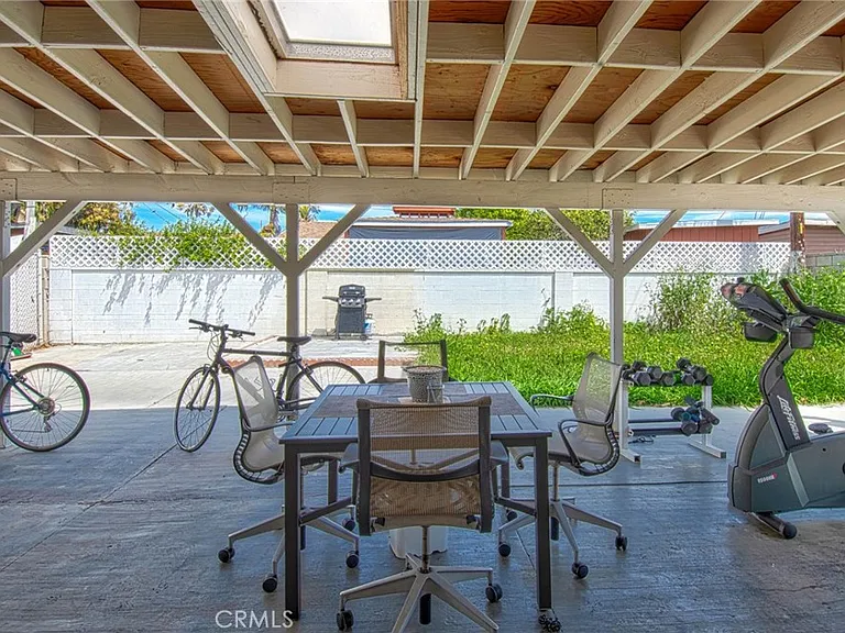 14802 Leibacher Ave — Photo 23