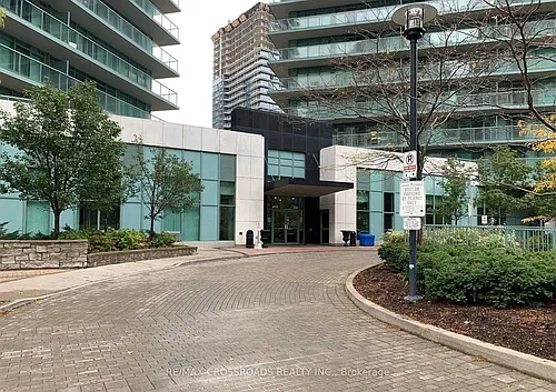 5508 Yonge St #906 Photo 1