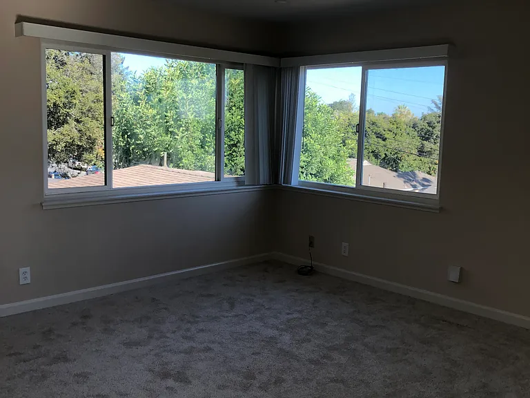 556 Prospect St #3 — Photo 9