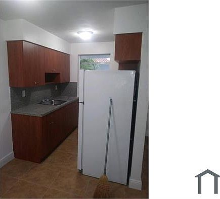 2nd image of 756 NE 126th St APT 10