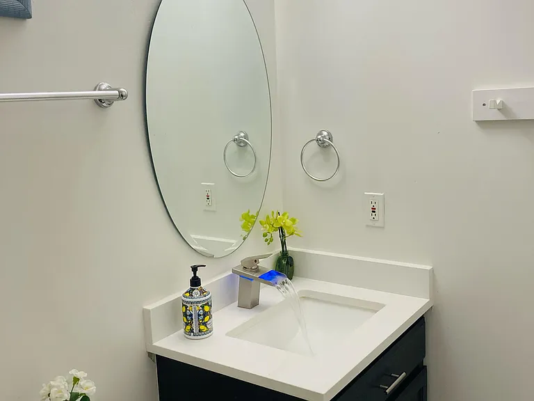 353 E Braidhill Dr — Photo 10