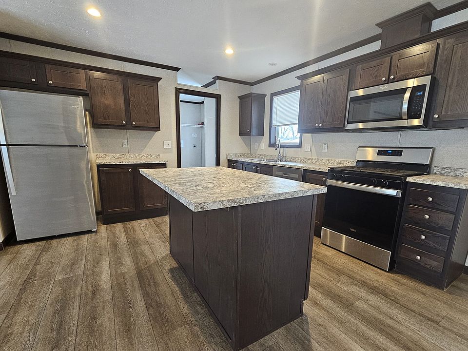 1st image of 2926 E Anita Dr
