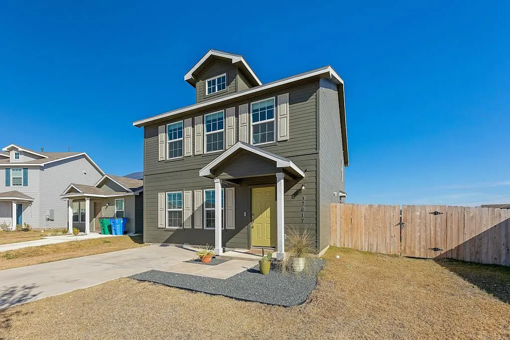 Building Photo - 17817 Willacy Cv