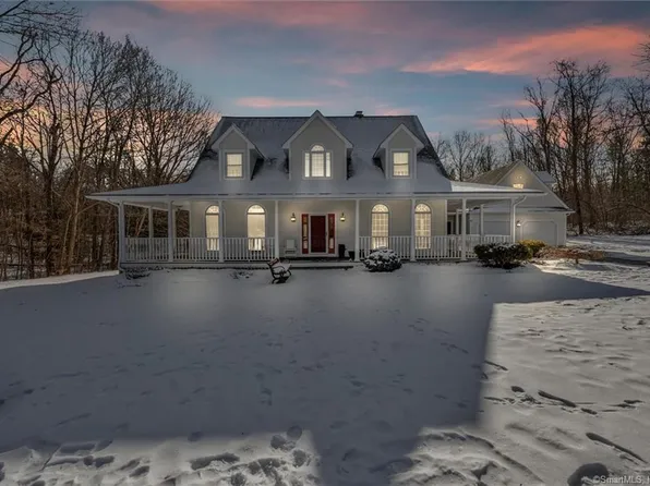 11 Hall Acres Road, Wallingford, CT 06492